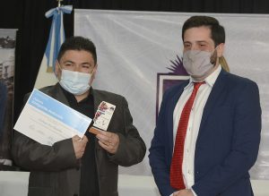 Alicia entregó reconocimientos a inmigrantes que viven hace más de 30 años en Río Gallegos