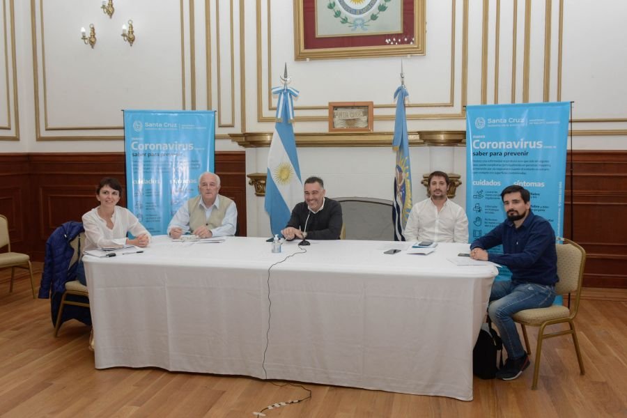 El COE continúa articulando con los municipios y comisiones de fomento