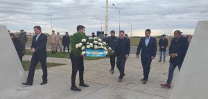 El gobierno presente en el homenaje a nuestros veteranos y caídos en la Guerra de Malvinas