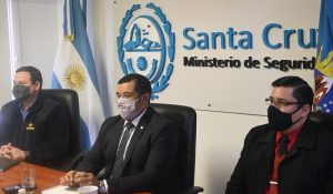 Santa Cruz estuvo presente en la Mesa Federal de Bienestar Policial