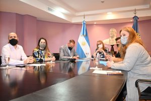 Alicia firmó el convenio de obra para asfaltar la Ruta Provincial N° 39