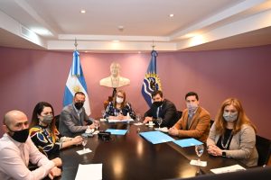 Alicia: “Con esta obra tendremos interconectados todos los pueblos de Santa Cruz”
