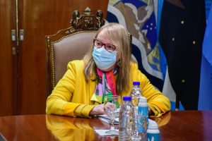 La Gobernadora recibió al CEO del grupo Benetton quien presentó un plan de inversiones para Santa Cruz
