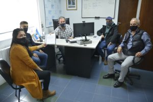 Servicios Públicos realizó la firma para la ampliación de red de agua en barrios de Río Gallegos