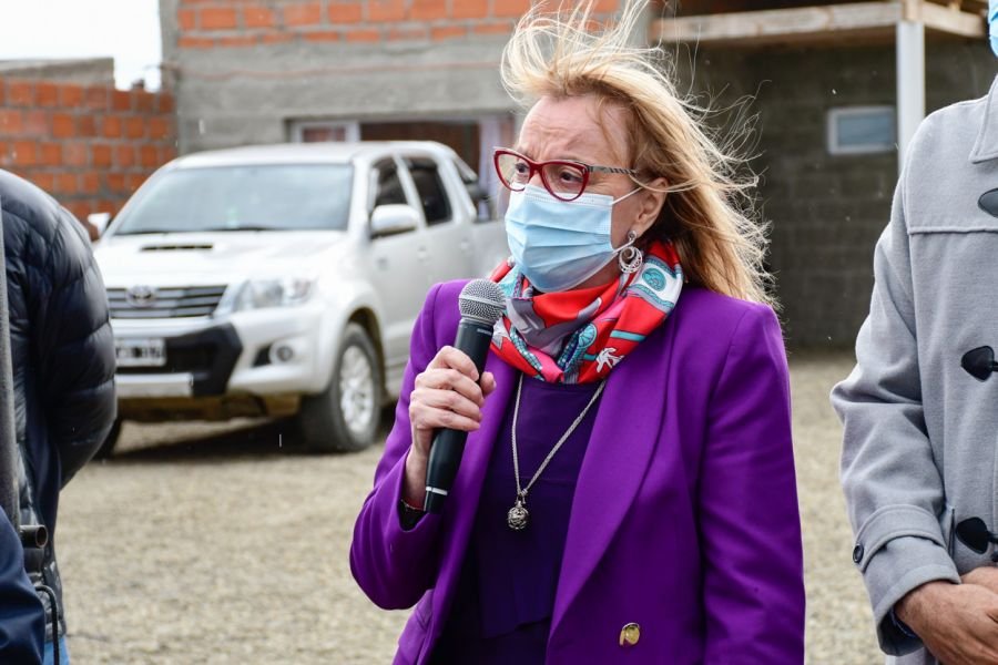 Alicia: “Con compromiso y esfuerzo se logran concretar las obras”