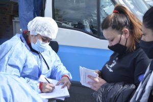 “Vacunate en Casa”: el operativo de vacunación territorial llegó a barrios del sector este de Río Gallegos