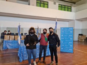 Educación entregó Netbooks y Notebooks a estudiantes de colegios secundarias y técnicos en Caleta Olivia