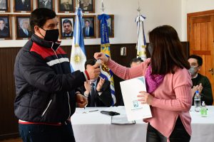 Alicia encabezó el acto de entrega de viviendas en Puerto Deseado y Río Gallegos