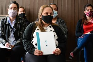 Vecinxs destacaron la entrega de viviendas en Puerto Deseado: “Es un sueño cumplido”