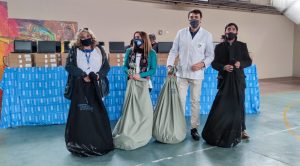 Velázquez: “Hoy es un día para celebrar la vida y el gran esfuerzo de toda la comunidad educativa”