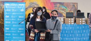 Velázquez: “Hoy es un día para celebrar la vida y el gran esfuerzo de toda la comunidad educativa”