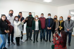 La comunidad educativa de Escuela Industrial N° 11 recibió con gran entusiasmo el nuevo edificio