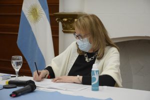 Alicia: “Es muy importante el cumplimiento de los derechos sociales porque también son derechos humanos”