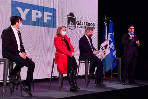 Alicia participó del anuncio de la realización del proyecto “Estaciones de Servicio del Futuro”