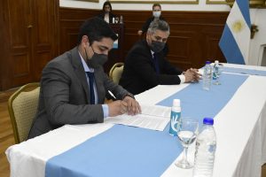 Alicia firmó convenios para el desarrollo tecnológico junto a YPF Tecnología