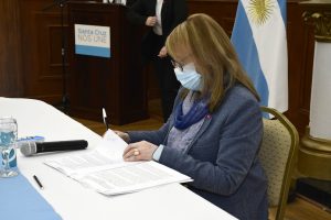 Alicia firmó convenios para el desarrollo tecnológico junto a YPF Tecnología