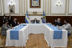 El Gobierno firmó convenios que fortalecen las áreas de niñez de Río Gallegos, Caleta Olivia y Gobernador Gregores