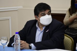 La Gobernadora firmó la ampliación de la prestación de salud en el CEMNPA a jubilados y jubiladas de PAMI