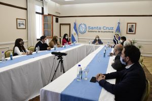 La Gobernadora firmó la ampliación de la prestación de salud en el CEMNPA a jubilados y jubiladas de PAMI