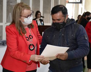 Alicia participó en el acto de entrega de viviendas y certificados de posesión de tierras en Río Gallegos