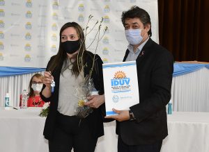 Alicia participó en el acto de entrega de viviendas y certificados de posesión de tierras en Río Gallegos