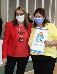 Alicia participó en el acto de entrega de viviendas y certificados de posesión de tierras en Río Gallegos