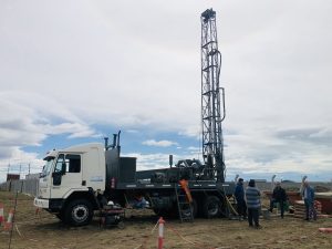 Servicios Públicos avanza en la extensión de la red de agua en barrios de Río Gallegos