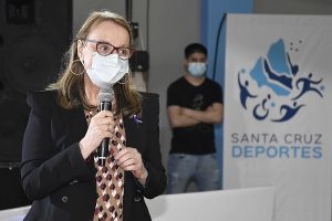 Alicia participó de la apertura oficial de los Juegos de la Araucanía 2021 – Sede Natación