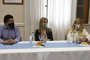 La Gobernadora acompañó una mesa de trabajo con funcionarixs y autoridades de la AFIP