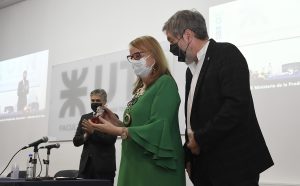 Alicia celebró la presentación de la carrera de Ingeniería en Energía en Santa Cruz