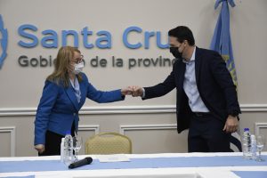 El Gobierno realizó la firma del acuerdo de prórroga con la empresa CGC
