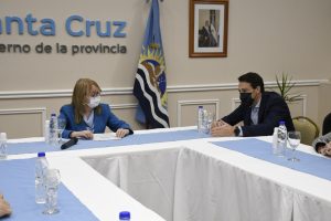 El Gobierno realizó la firma del acuerdo de prórroga con la empresa CGC