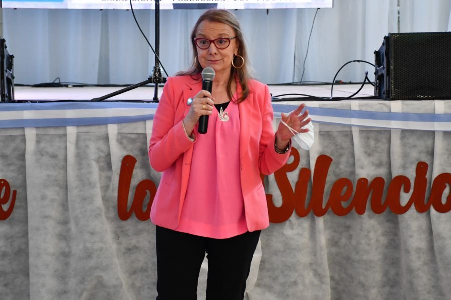 Alicia: “Facón Grande nunca se rindió en sus principios y creyó en la palabra”