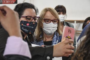 Alicia: “Estos héroes anónimos me hacen sentir orgullosa de esta querida Santa Cruz”