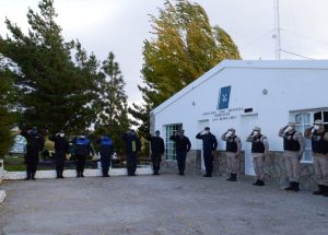Las fuerzas de seguridad realizaron un homenaje al prefecto Ricardo Soto