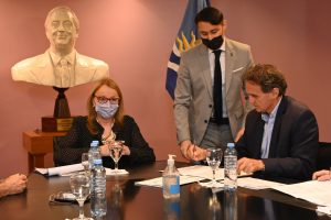 Alicia firmó convenios con ENOHSA para realizar obras de agua y saneamiento en la provincia