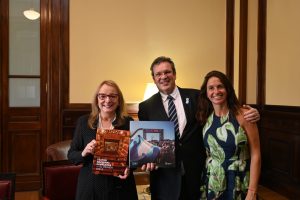 Alicia gestiona fondos para mejorar la infraestructura cultural
