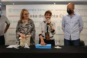 Alicia acompañó a Taty Almeida en la presentación del libro “Alejandro, por siempre amor”
