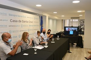Alicia acompañó a Taty Almeida en la presentación del libro “Alejandro, por siempre amor”