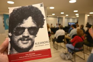 Alicia acompañó a Taty Almeida en la presentación del libro “Alejandro, por siempre amor”