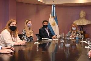 Alicia recibió al director de la Agencia Nacional de Discapacidad en Casa de Santa Cruz