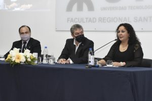 Alicia participó del acto de asunción de las autoridades de UTN Facultad Regional Santa Cruz