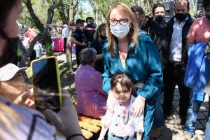 Alicia participó del acto de inauguración del 136º Paseo Aniversario de Río Gallegos