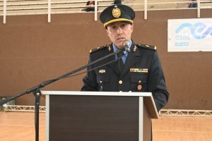 Cortés: “Formamos buenos policías y personas de bien para servir a toda la comunidad de Santa Cruz”