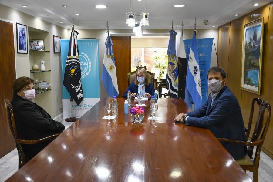 Alicia se reunió con la responsable del Municipio de Puerto Deseado para avanzar en proyectos en común