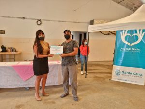 El Gobierno entregó fortalecimientos a emprendedorxs de Caleta Olivia