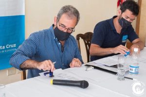 Realizaron la apertura de sobres para la ampliación de red cloacal de Puerto San Julián