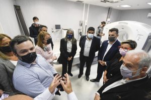 Santa Cruz incorpora nuevo ciclotrón y avanza en el desarrollo de la medicina nuclear