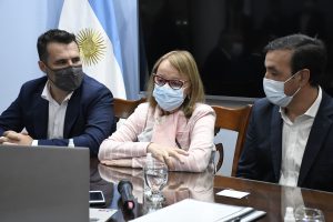 El Gobierno firmó un convenio para suministro de luminarias en Río Gallegos