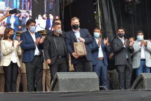 El Gobierno de Santa Cruz acompañó lo actos centrales del 74º Aniversario de Los Antiguos
